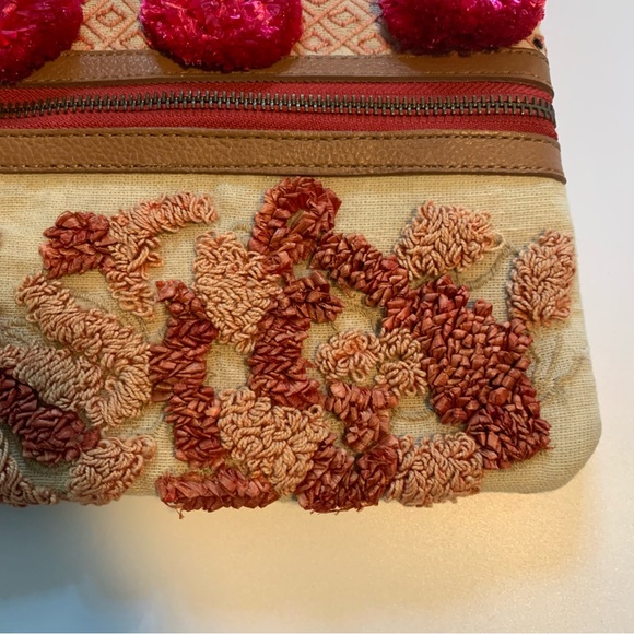 Jasper & Jeera Embroidered Zip Clutch Raffia Pom Pom Yellow Leather Tassel - Picture 8 of 12